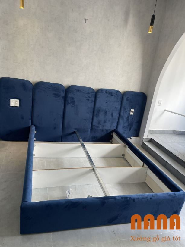 giuong-boc-nem-khach-san